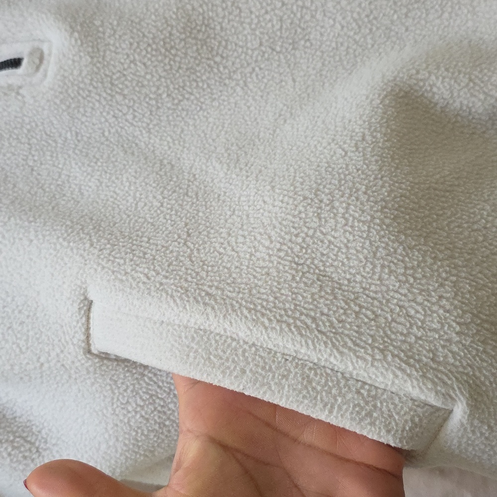 Lululemon Cream Fleece Pullover - Picture 3 of 6